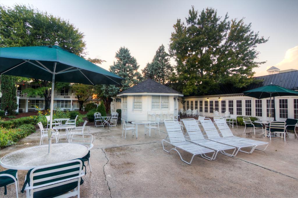 Phoenix Inn Of Greenville Extérieur photo